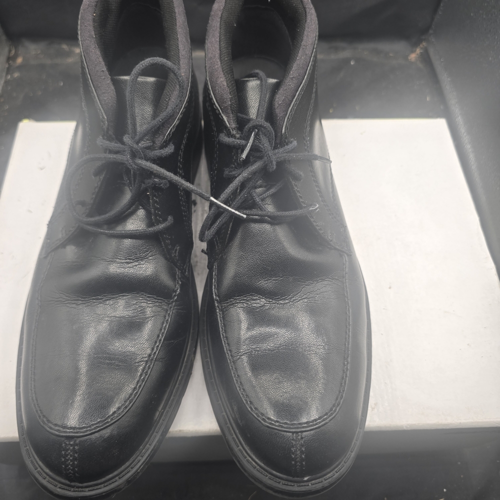 Bostonian Black Leather Boots‎